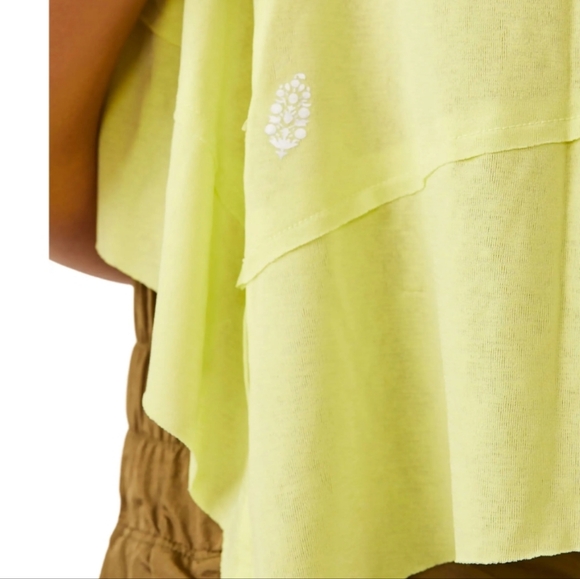 NWOT Free People FP Movement Temp Short Sleeve Crop Tee Size L in Yellow - Picture 3 of 4